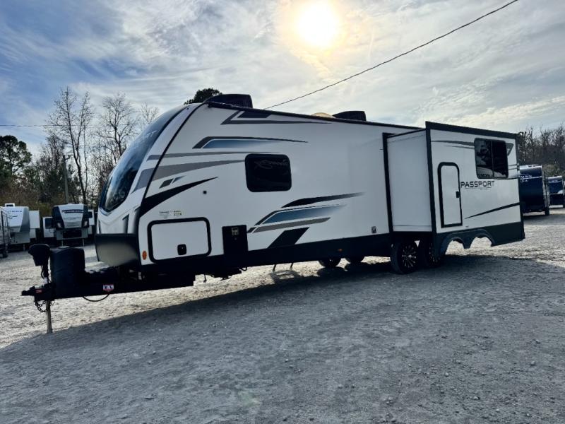 2023 Keystone RV Passport GT 2704RK photo 2