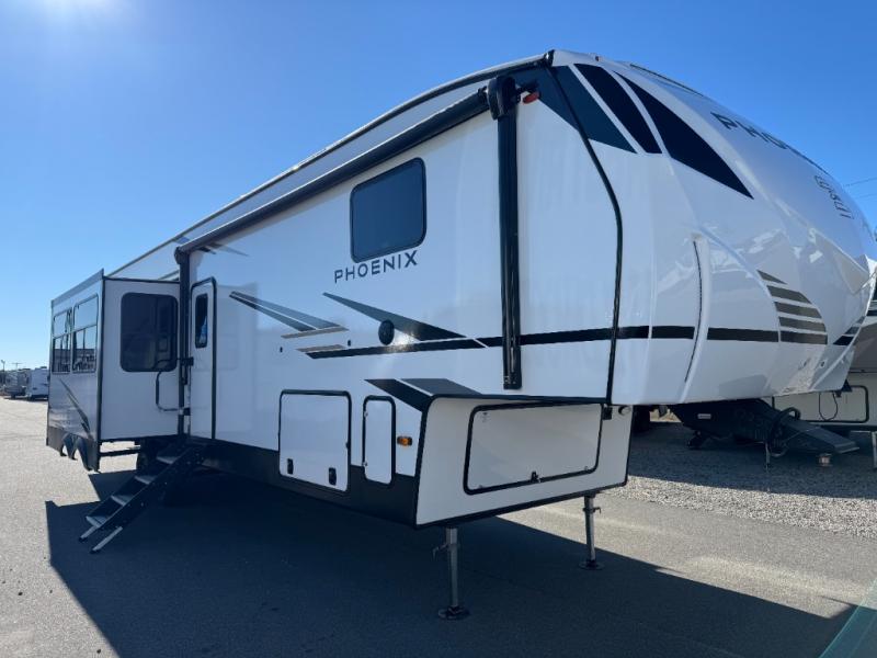 2025 Shasta RVs Phoenix 389DEK photo 2