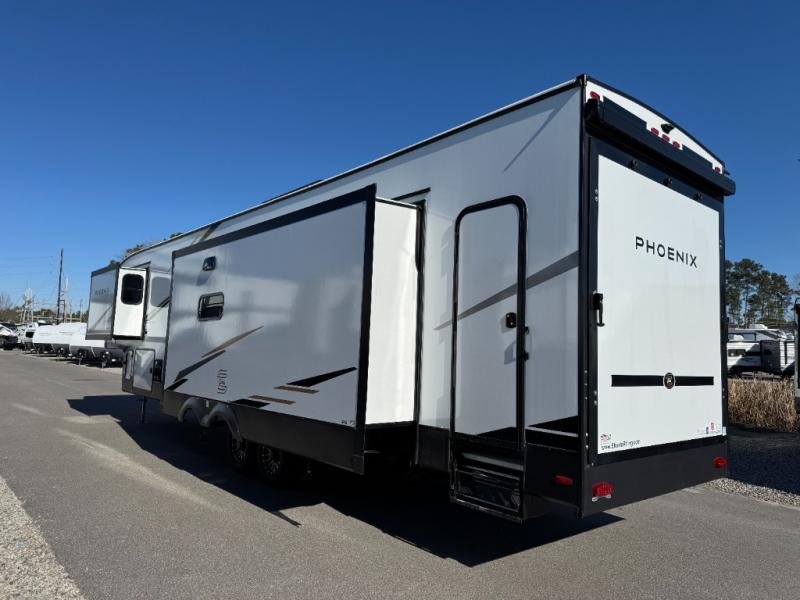 2025 Shasta RVs Phoenix 389DEK photo 8