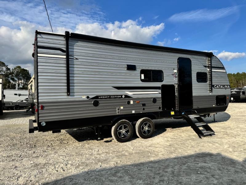 2026 Coachmen RV Catalina Legacy Edition 243RBS photo 5