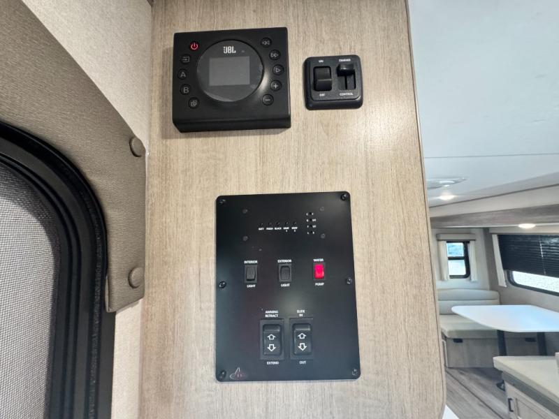 2026 Coachmen RV Catalina Legacy Edition 243RBS photo 30