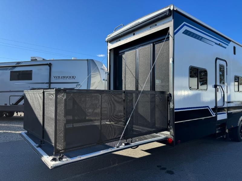 2026 Keystone RV Fuzion Impact Edition 416 Toy Hauler photo 1