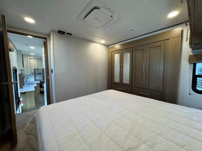 2026 Keystone RV Fuzion Impact Edition 416 Toy Hauler photo 23