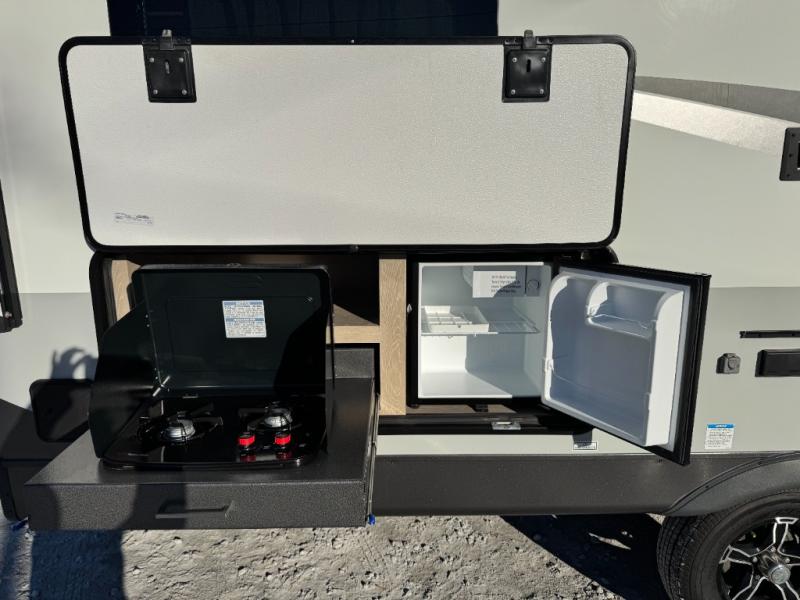 2023 Forest River RV Flagstaff Micro Lite 25BRDS photo 6