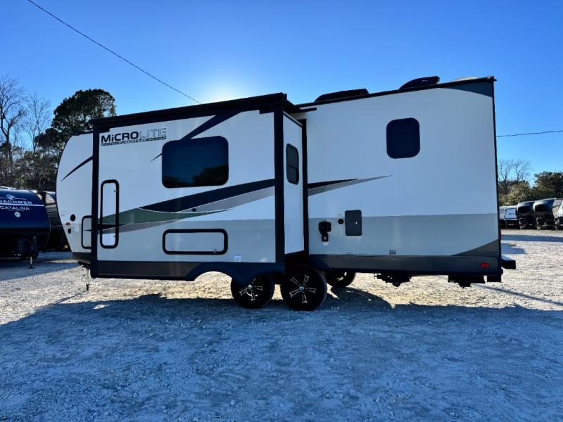 2023 Forest River RV Flagstaff Micro Lite 25BRDS photo 3