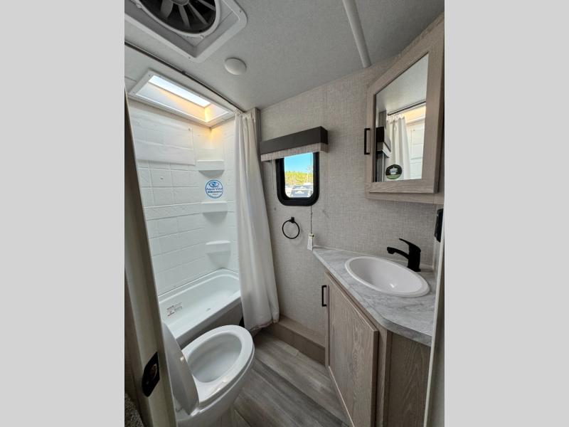 2023 Forest River RV Flagstaff Micro Lite 25BRDS photo 15