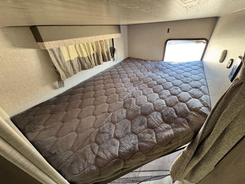2023 Forest River RV Flagstaff Micro Lite 25BRDS photo 14