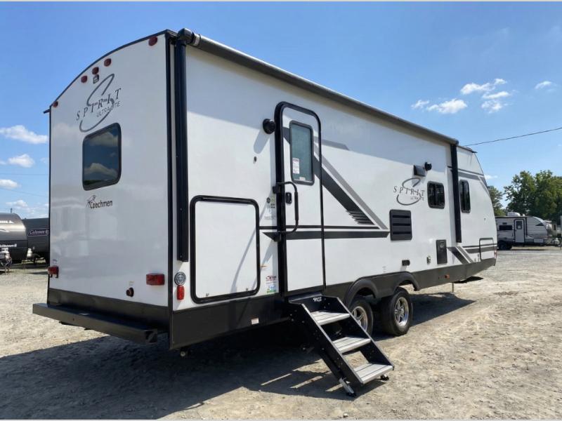 2021 Coachmen RV Spirit Ultra Lite 2557RB photo 2