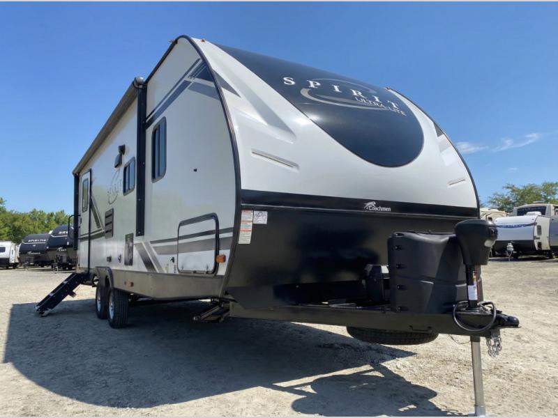 2021 Coachmen RV Spirit Ultra Lite 2557RB photo 4