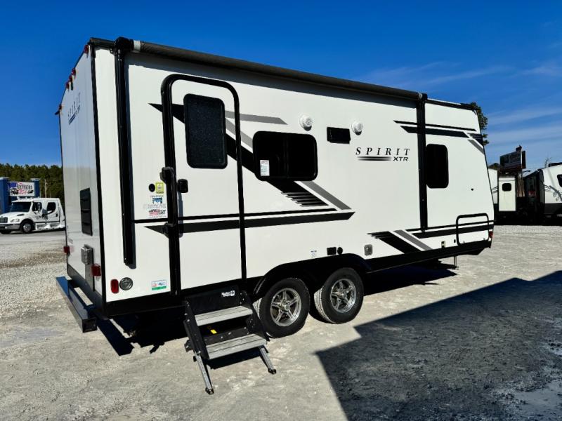 2021 Coachmen RV Northern Spirit XTR 1840RBX photo 4