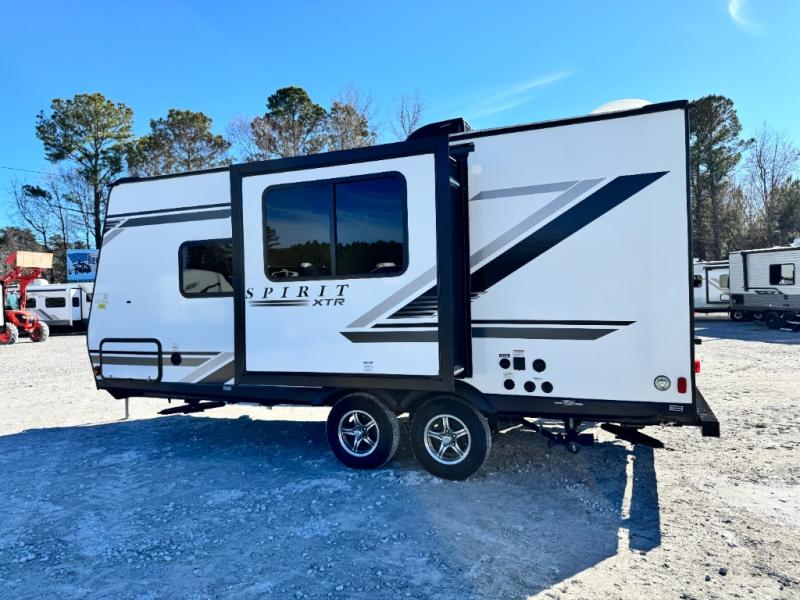 2021 Coachmen RV Northern Spirit XTR 1840RBX photo 3