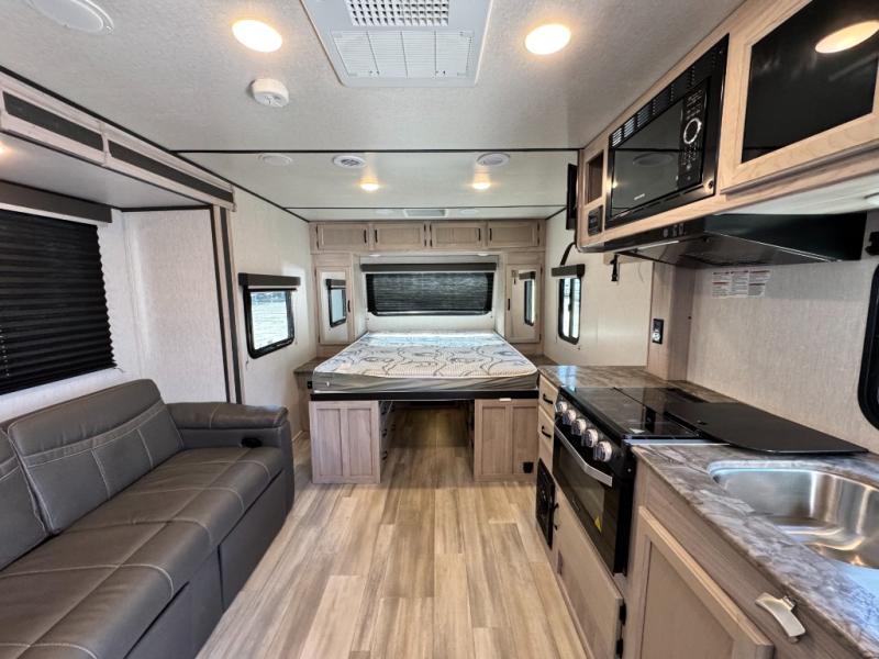 2021 Coachmen RV Northern Spirit XTR 1840RBX photo 11