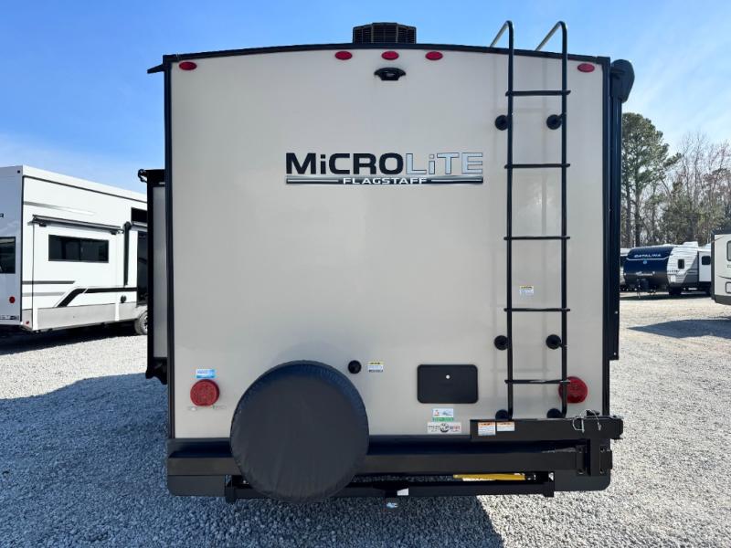2022 Forest River RV Flagstaff Micro Lite 25BDS photo 5