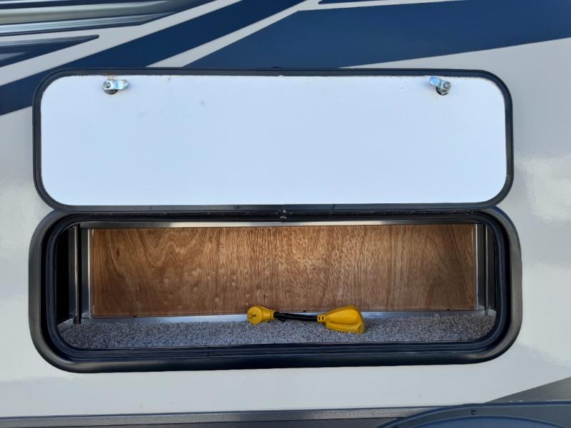 2022 Forest River RV Flagstaff Micro Lite 25BDS photo 37