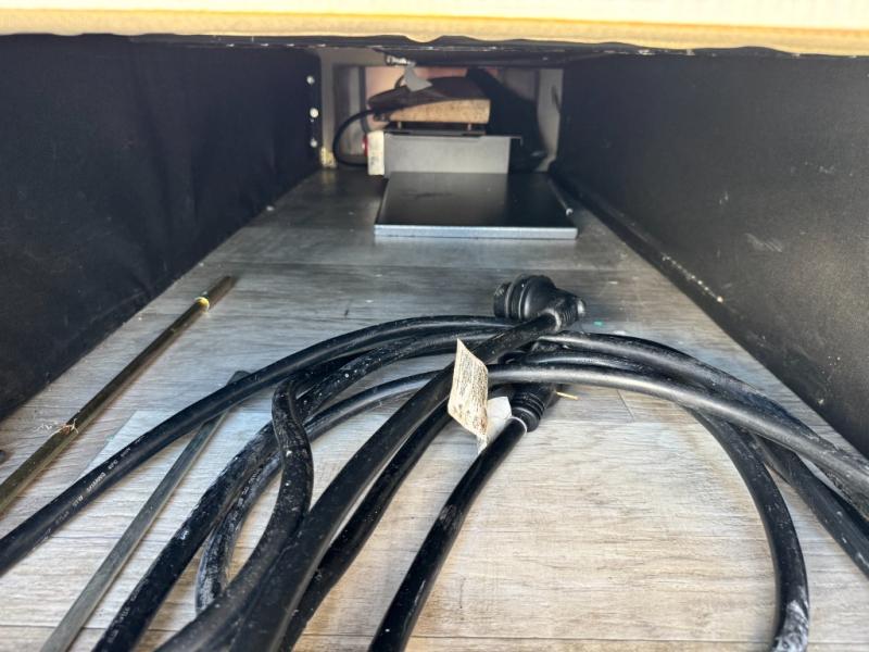 2022 Forest River RV Flagstaff Micro Lite 25BDS photo 40