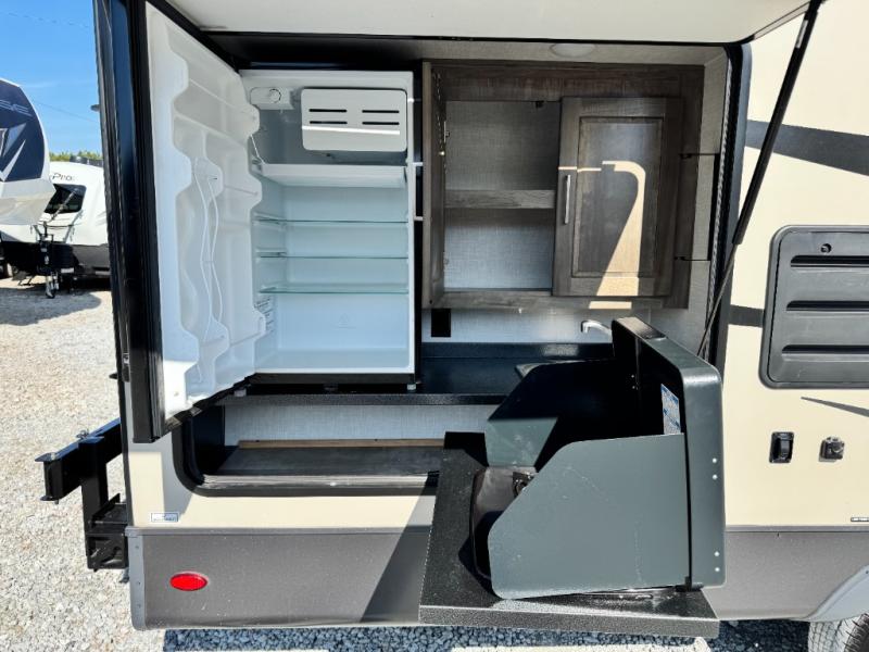 2022 Forest River RV Flagstaff Micro Lite 25BDS photo 8
