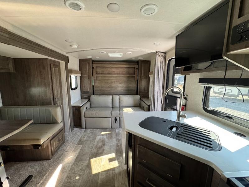2022 Forest River RV Flagstaff Micro Lite 25BDS photo 16