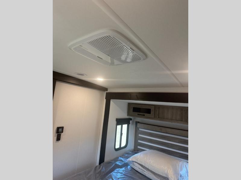 2026 Forest River RV SolAire 3380RLBT photo 21