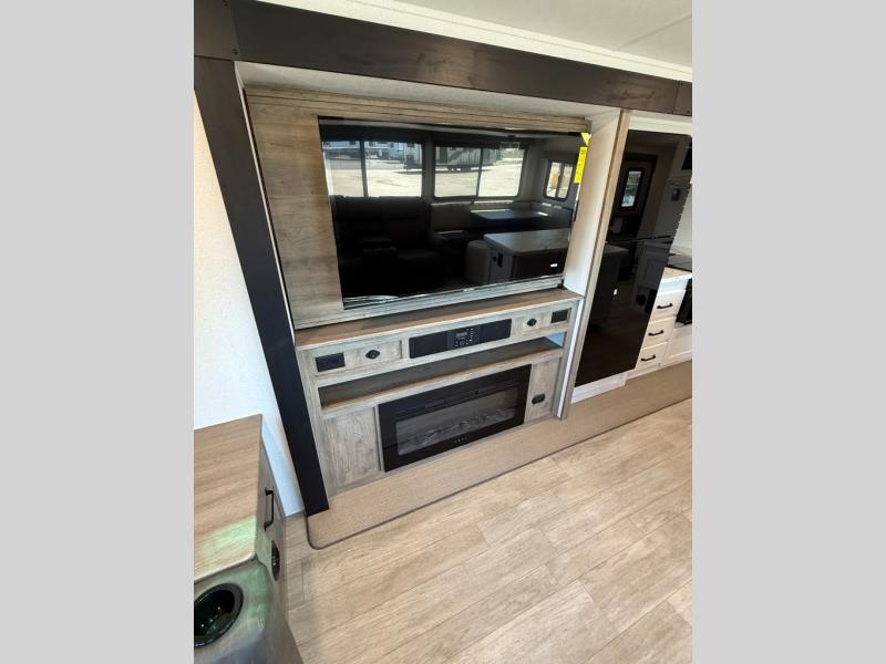 2026 Forest River RV SolAire 3380RLBT photo 12