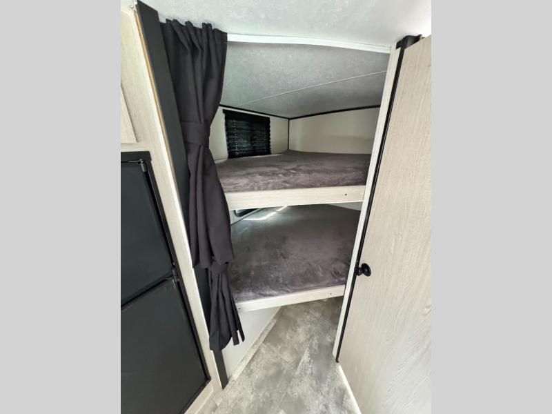 2022 Coachmen RV Apex Nano 208BHS photo 17