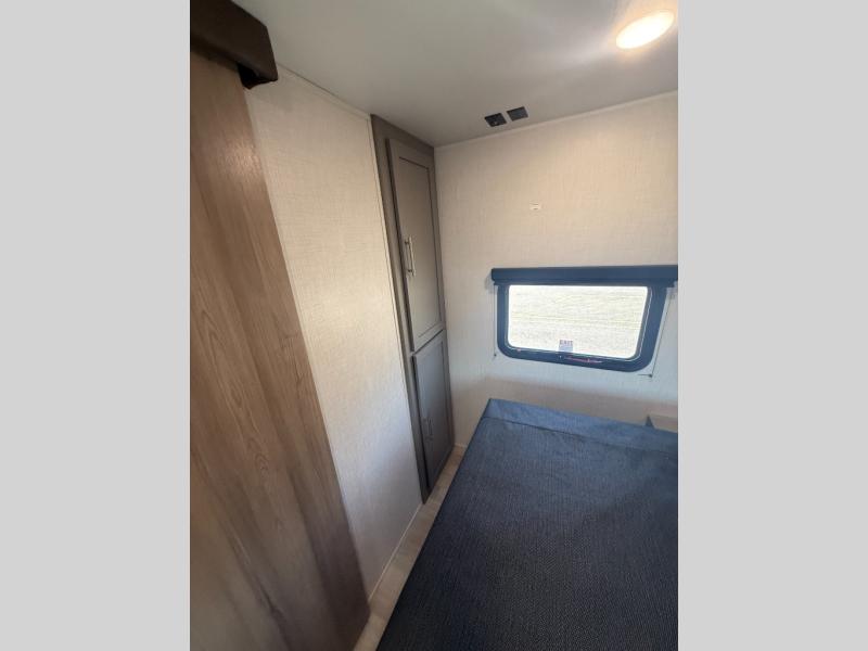 2026 Keystone RV Hideout Max 31SUNROOM photo 21