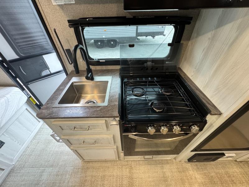 2021 Forest River RV Flagstaff E-Pro E20BHS photo 16