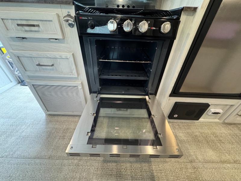 2021 Forest River RV Flagstaff E-Pro E20BHS photo 30