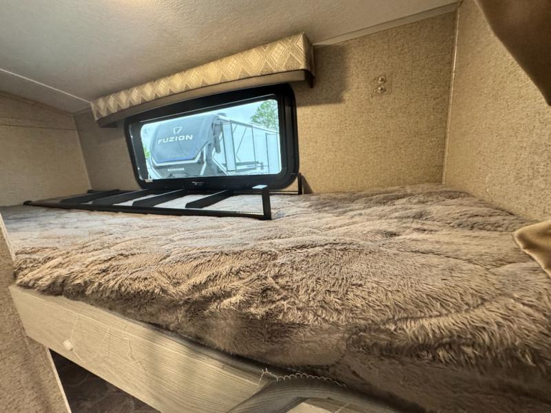 2021 Forest River RV Flagstaff E-Pro E20BHS photo 20