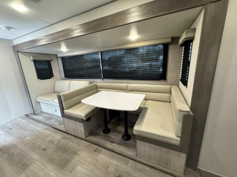 2026 Coachmen RV Catalina Summit Series 8 281QBUNK photo 16