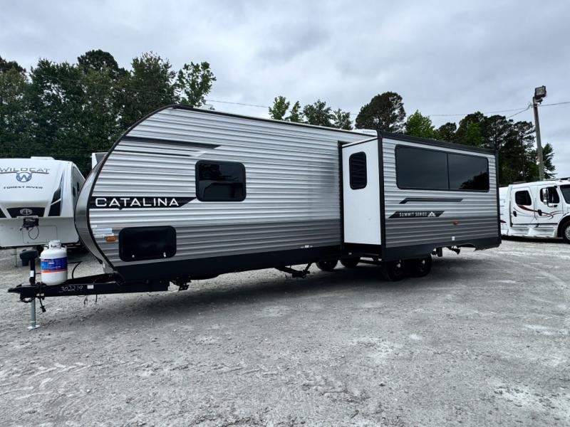 2026 Coachmen RV Catalina Summit Series 8 281QBUNK photo 3