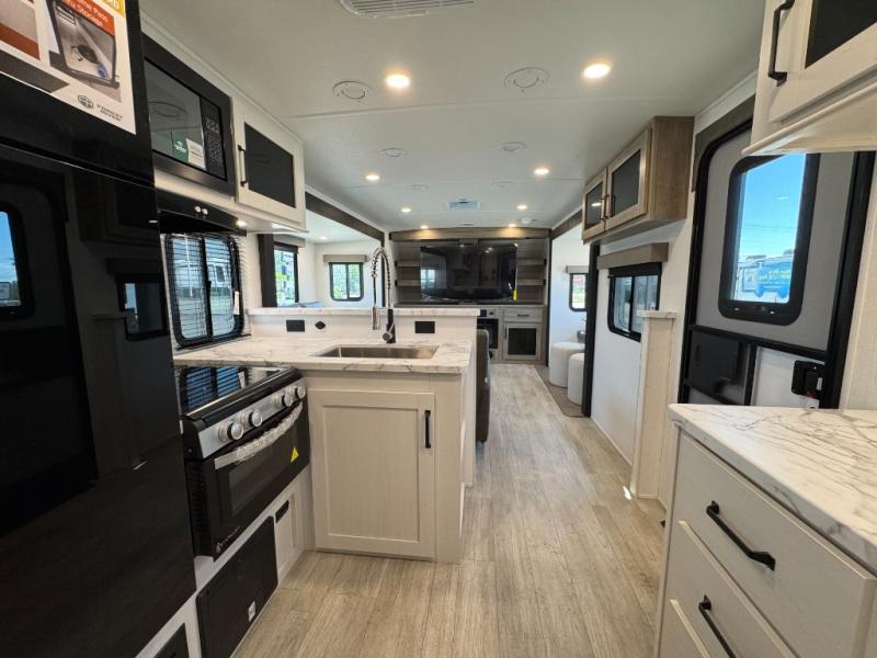 2026 Forest River RV Solaire 3300FLBS photo 21