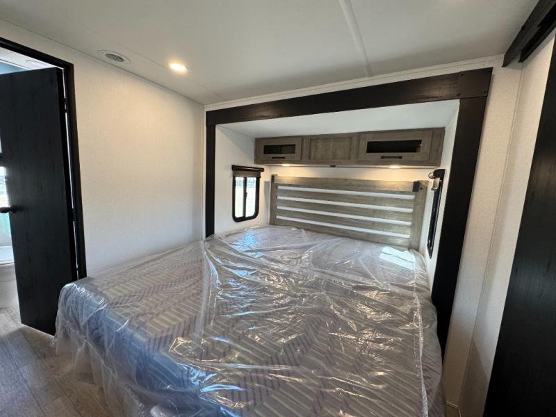 2026 Forest River RV Solaire 3300FLBS photo 26
