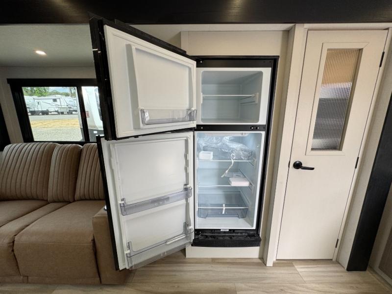2026 Forest River RV Wildwood Heritage Glen 305RLOK photo 29