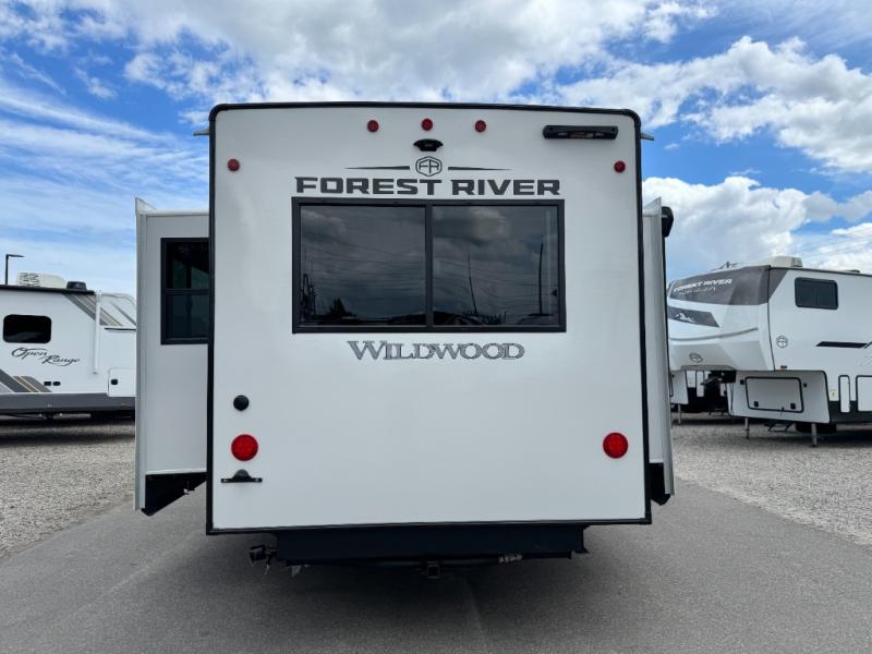 2026 Forest River RV Wildwood Heritage Glen 305RLOK photo 5