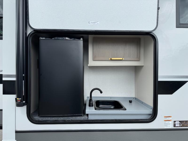 2026 Forest River RV Wildwood Heritage Glen 305RLOK photo 20