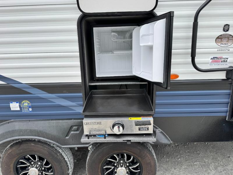 2025 Palomino Puma 28DBFQ photo 12