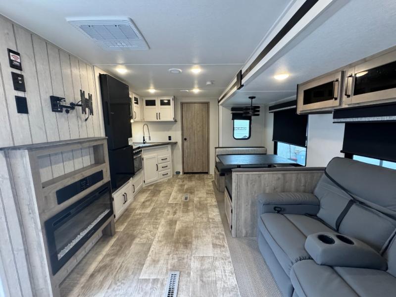 2025 Palomino Puma 28DBFQ photo 19