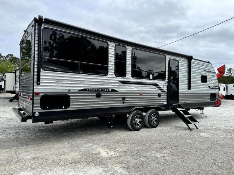 2026 Coachmen RV Catalina Legacy Edition 283RNR photo 6