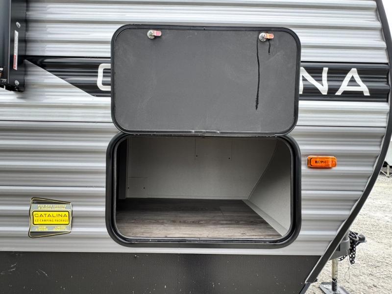 2026 Coachmen RV Catalina Legacy Edition 343BHTS photo 12