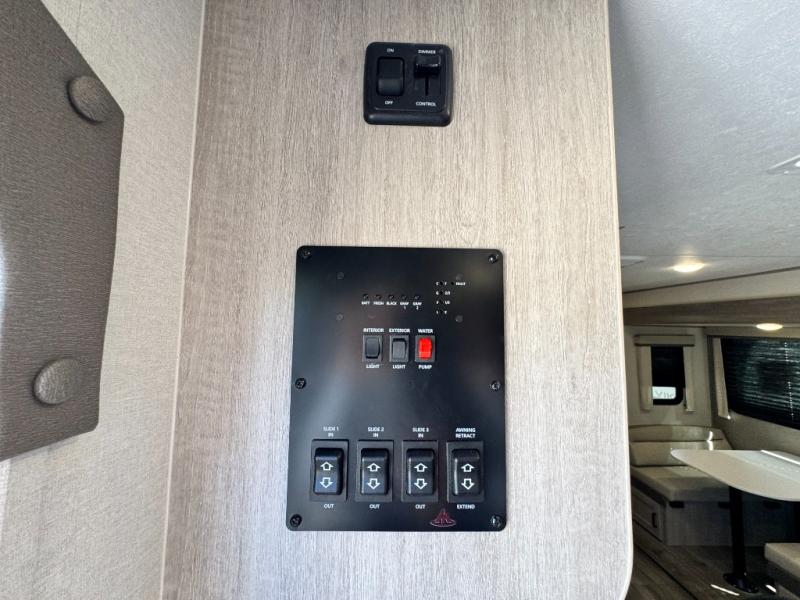 2026 Coachmen RV Catalina Legacy Edition 343BHTS photo 44