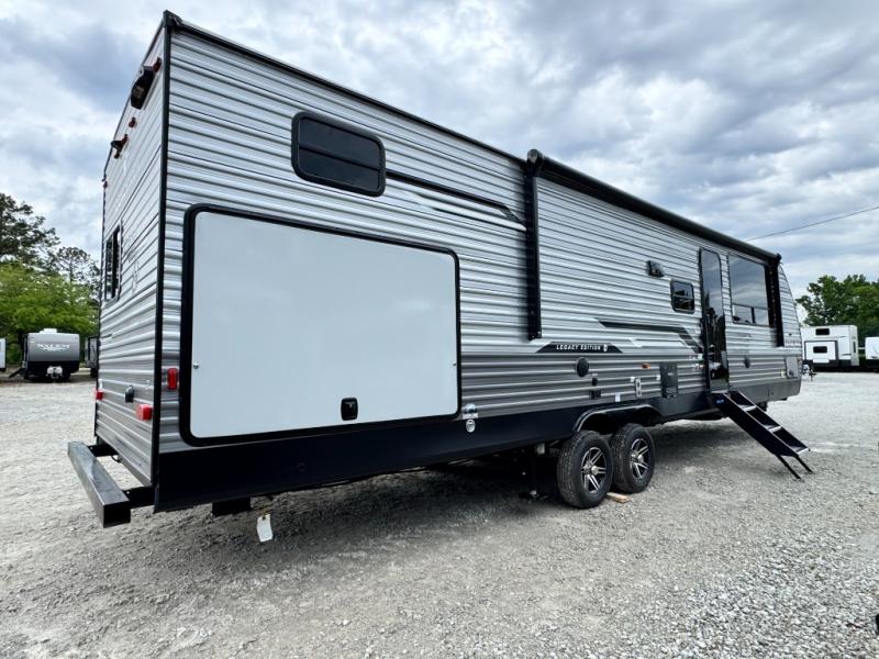 2026 Coachmen RV Catalina Legacy Edition 343BHTS photo 6