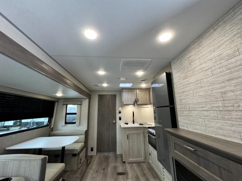 2026 Coachmen RV Catalina Legacy Edition 333DORM photo 28