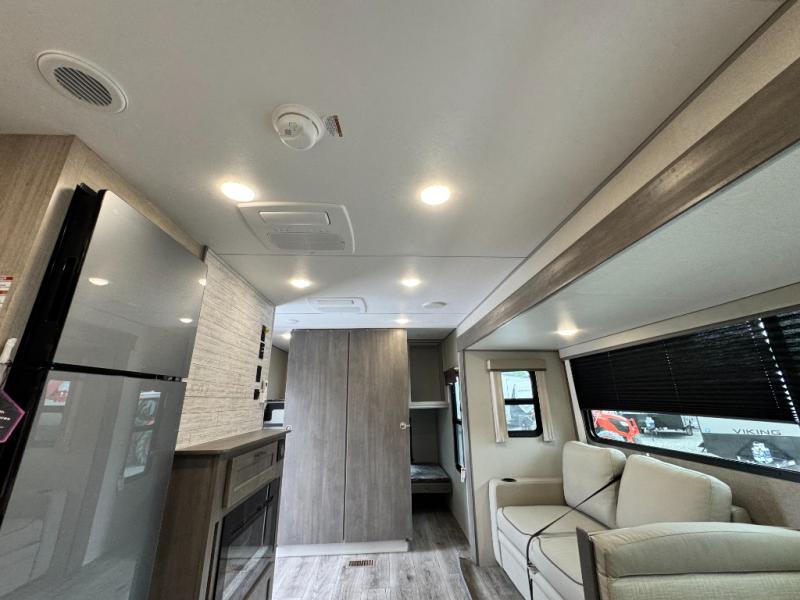 2026 Coachmen RV Catalina Legacy Edition 333DORM photo 26