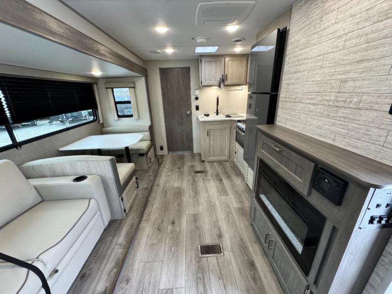 2026 Coachmen RV Catalina Legacy Edition 333DORM photo 27