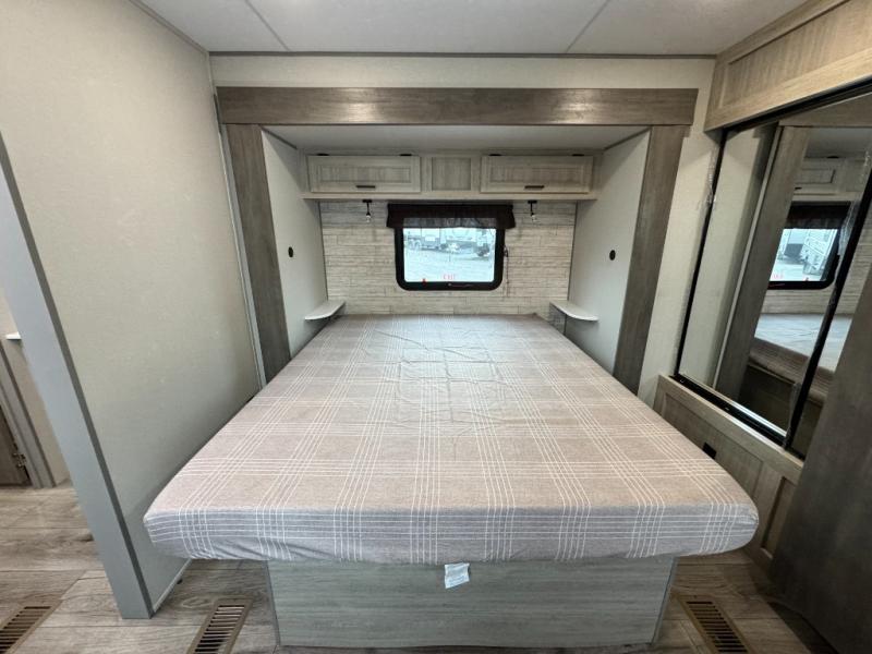 2026 Coachmen RV Catalina Legacy Edition 333DORM photo 50