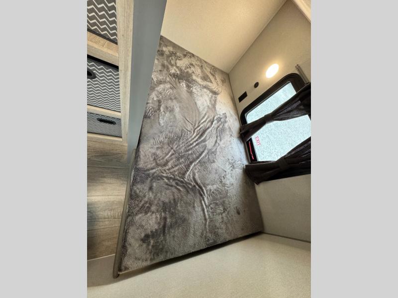 2026 Coachmen RV Catalina Legacy Edition 333DORM photo 36