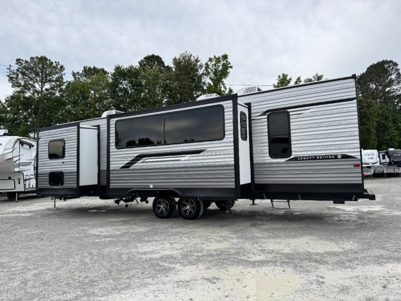 2026 Coachmen RV Catalina Legacy Edition 333DORM photo 4