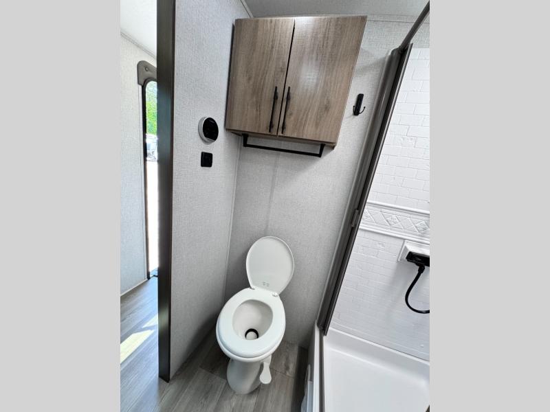 2024 Grand Design Imagine 3100RD photo 26