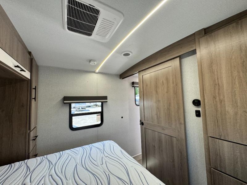 2024 Grand Design Imagine 3100RD photo 32