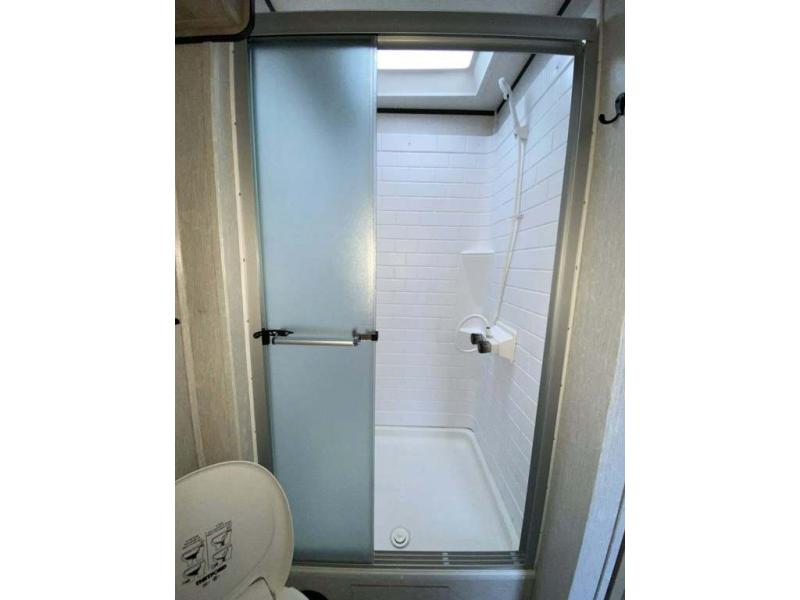2021 Coachmen RV Spirit Ultra Lite 2557RB photo 19
